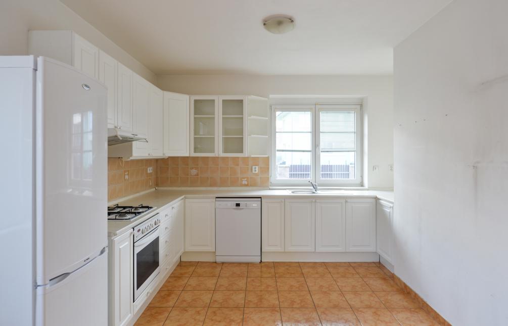 DŮM K PRONÁJMU, ul. Pod Valem I,  Průhonice