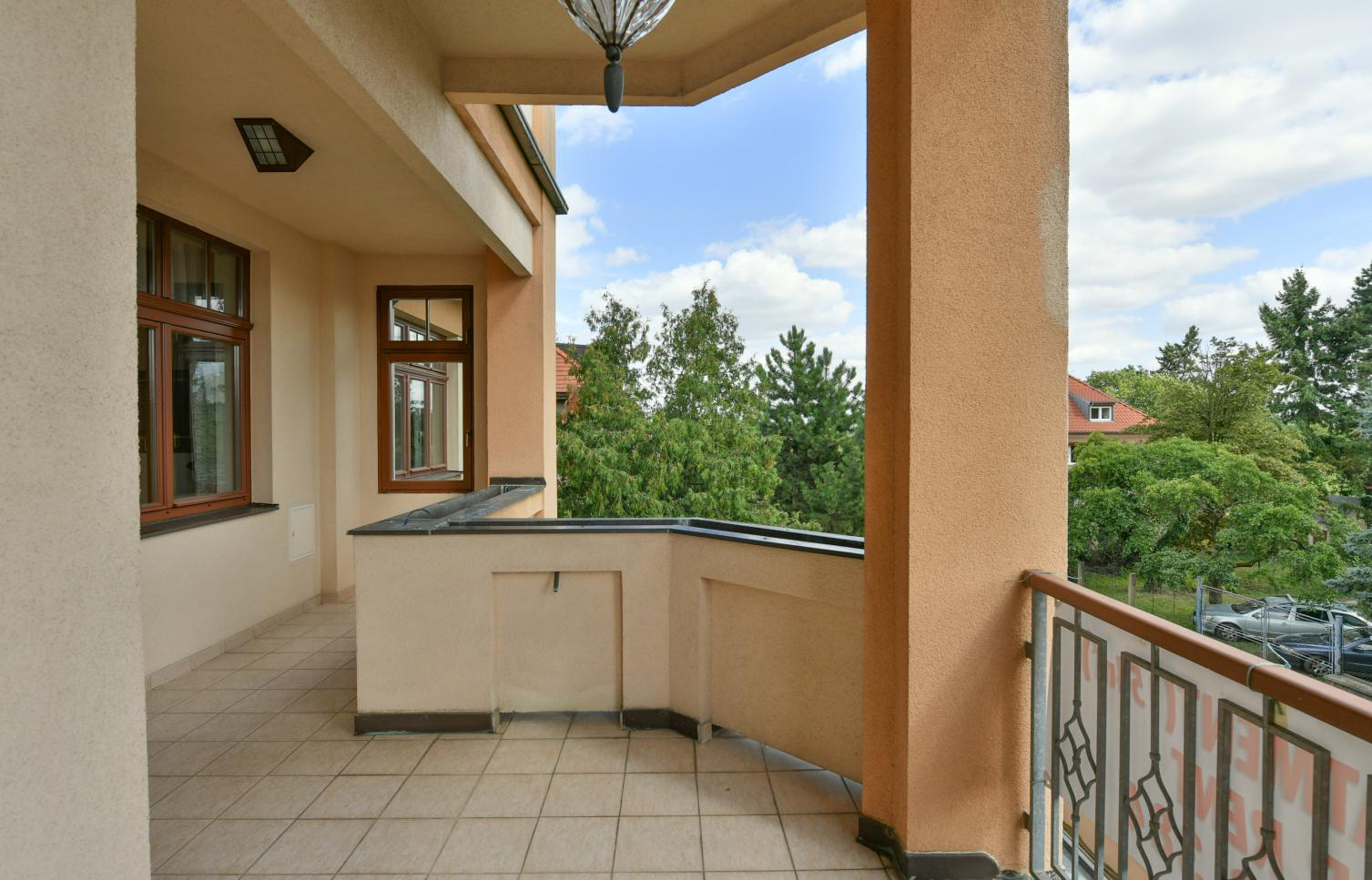 BYT K PRONÁJMU, ul. Na Viničních horách, Praha 6 - Dejvice