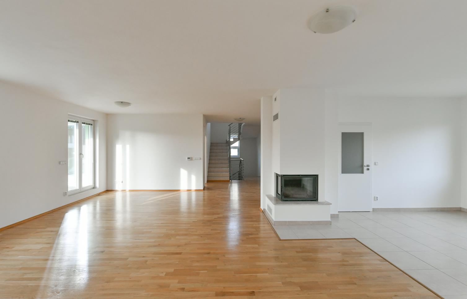 DŮM K  PRONÁJMU, ul. Pod Valem II, Praha - Západ, Průhonice