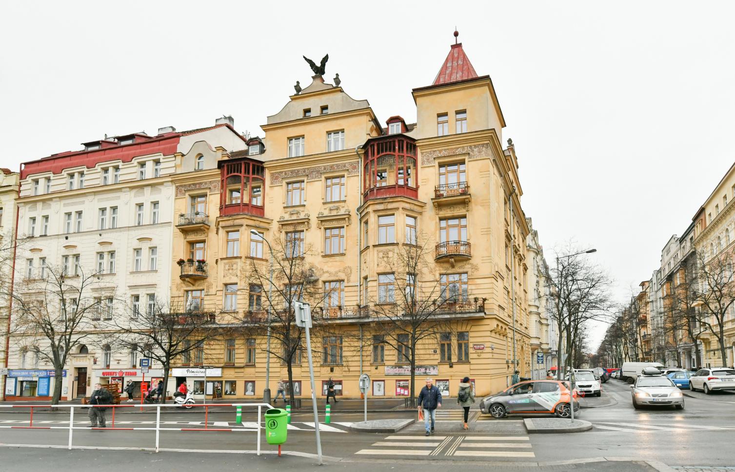 APARTMENT FOR SALE, street Mánesova,  Praha 2
