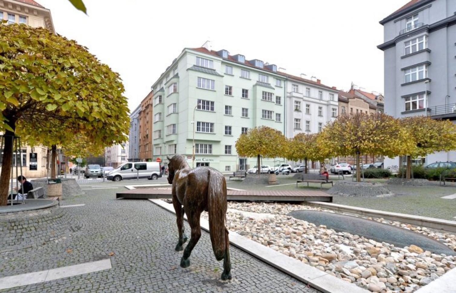 BYT K PRONÁJMU, ul. Kafkova, Praha 6