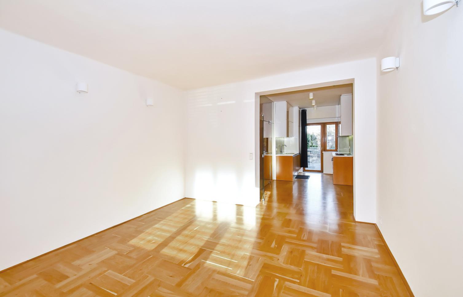 APARTMENT FOR RENT, street Zeyerova alej, Praha 6 - Petřiny