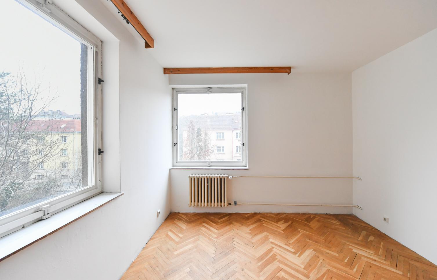 BYT K PRODEJI, ul. Plzeňská, Praha 5