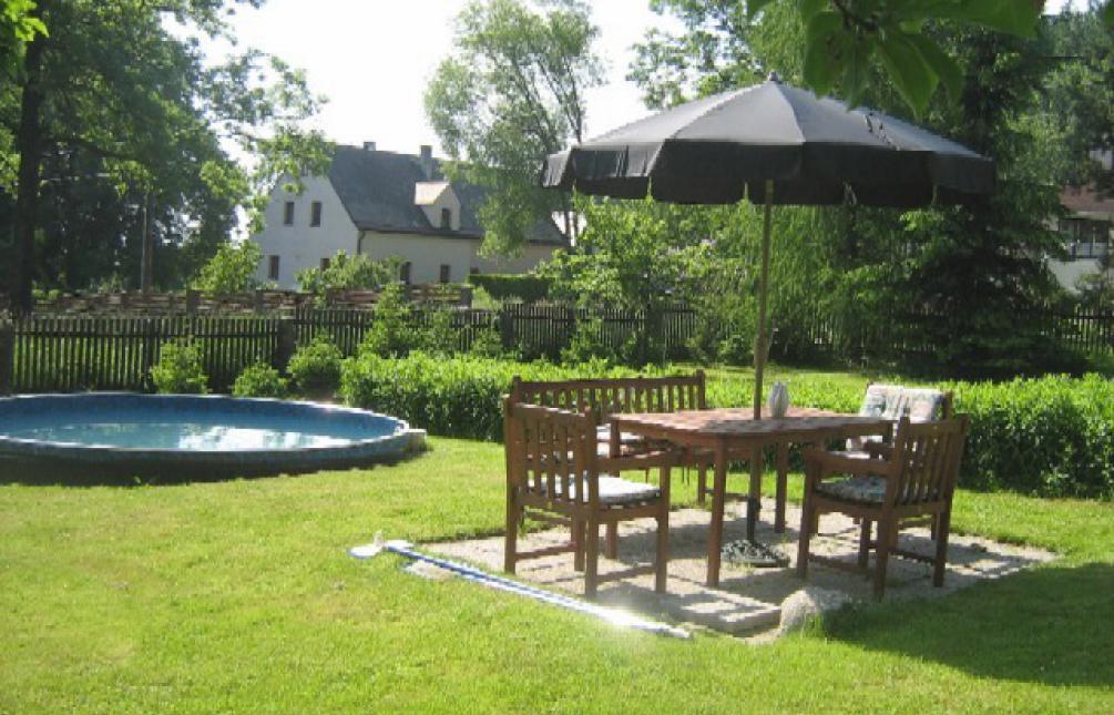 APARTMENT FOR RENT WITH GARDEN AND POOL, Oldřiš, okr. Karlovy Vary