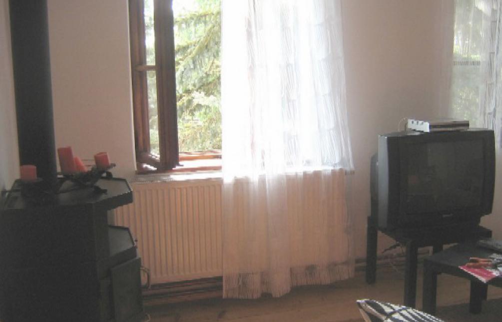 APARTMENT FOR RENT WITH GARDEN AND POOL, Oldřiš, okr. Karlovy Vary